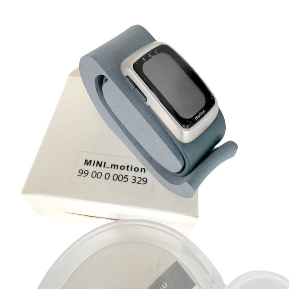 MINI Cooper BMW Mini Motion MOMA Collectible Grey Smartwatch in Case - Picture 9 of 9